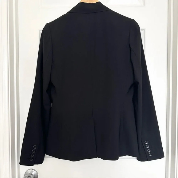 Banana Republic Women’s Classic Black Blazer - Picture 5 of 11